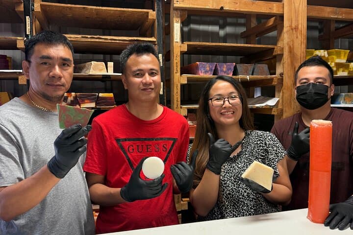 Soap Making Class at Bubble Shack Hawaii — Handcraft Kukui & Tropical Soaps on Oahu photo 5