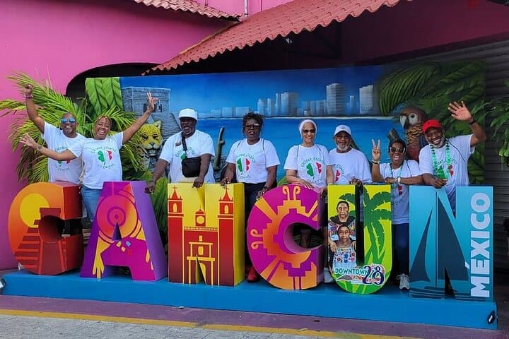 Private Cancun Shopping Tour with Tequila Tasting & Playa Delfines Photo Stop photo 3
