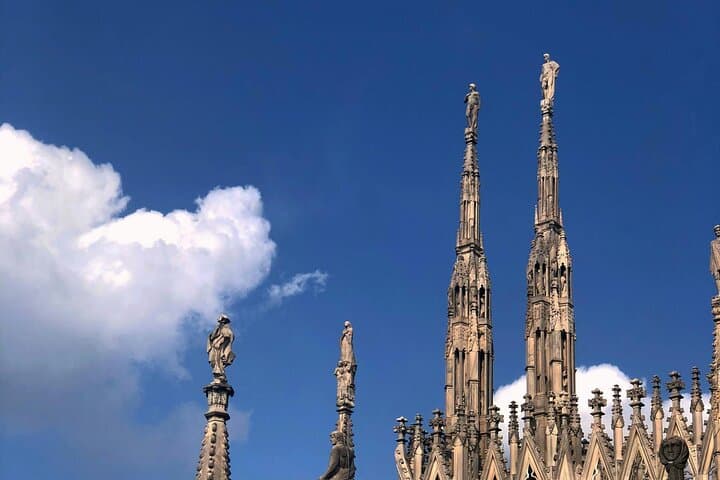 milan-duomo-semi-private-guided-tour-rooftop-lift photo 3