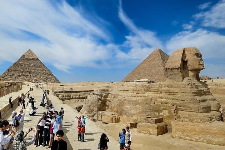 Giza Pyramids & Egyptian Museum: Private Full-Day Tour from Cairo