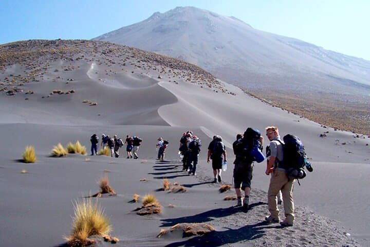 2-Day Misti Volcano Trek from Arequipa — Summit El Misti (5,825 m) photo 3