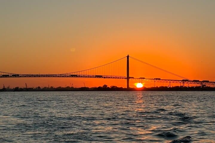 Haunted Detroit River Cruise: Electric Nighttime Ghost Tour from Stanton Yards photo 4