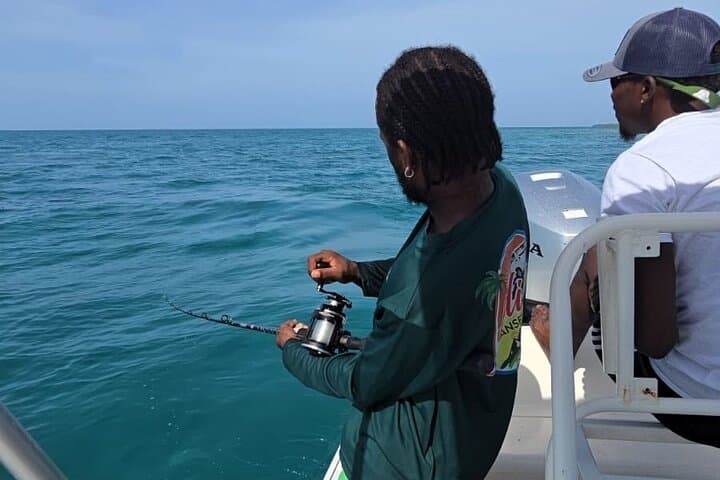Hopkins Belize Fishing & Snorkeling Combo on the Barrier Reef photo 3