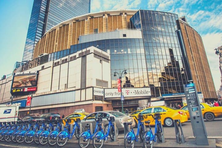 Live New York Rangers at Madison Square Garden — Tickets, Game-Day Tips & What to Expect photo 3
