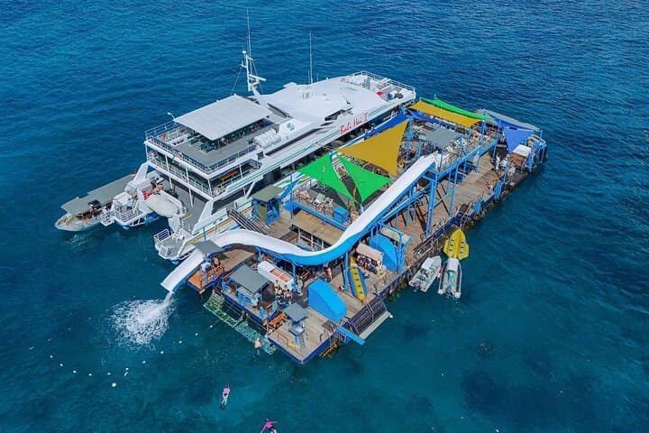 Bali Reef Cruise to Nusa Lembongan: Catamaran Snorkel, Banana Boats & Guided Dives