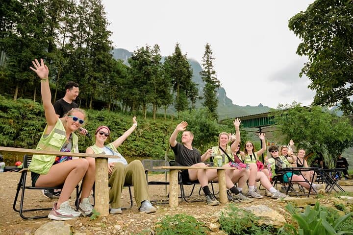 Ha Giang Loop by Vintage Jeep: 4-Day Cultural & Scenic Circuit photo 4