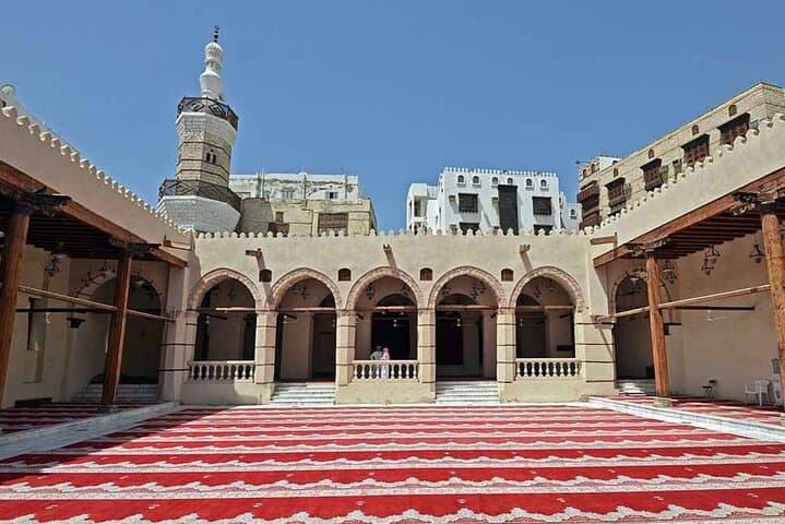 Historic Jeddah Old Town Tour: Evening Walk Through Al-Balad's Coral Streets photo 2