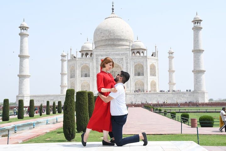 Same-Day Taj Mahal & Agra Fort by Gatimaan Express from Delhi