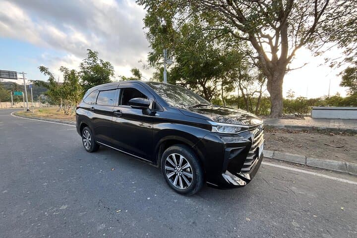 Private Lombok Car Hire With Driver — Customize Beaches, Waterfalls & Culture photo 3