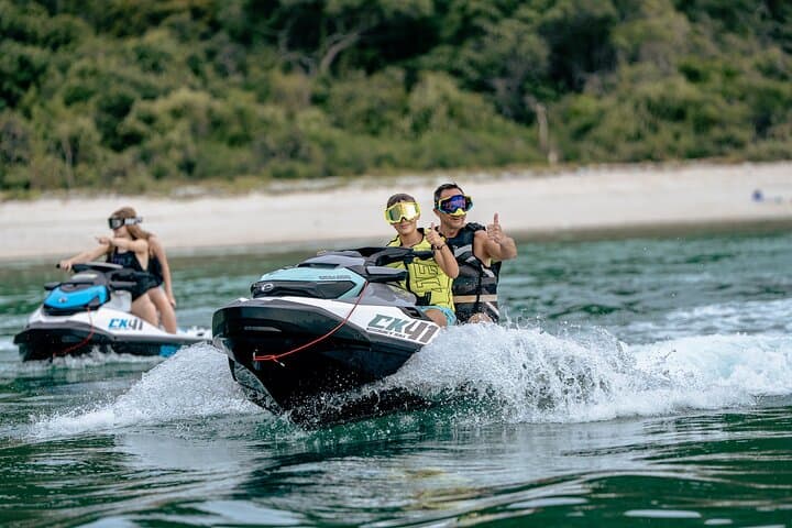 Pattaya Jet Ski Island Hopping & Snorkeling: Half-Day Seadoo Tour to Koh Khram photo 4