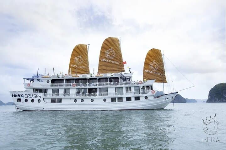 hera-classic-cruise-3d2n-explore-halong-bay-from-hanoi photo 2