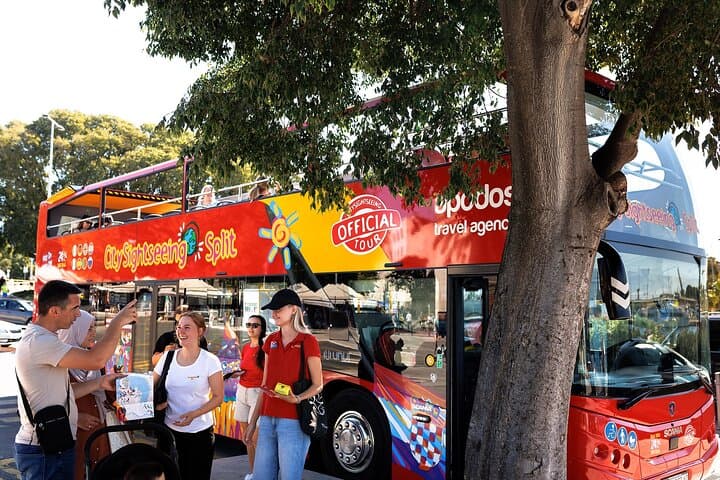 Split Hop-On Hop-Off Bus Pass: 24-Hour Sightseeing & Guided Walking Tour photo 2