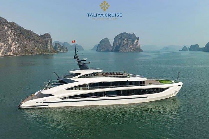 Taliya Luxury Day Cruise: Halong & Lan Ha Bay in Style photo 6