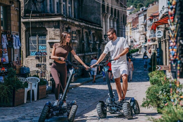 Electric 4x4 Scooter Tour of Veliko Tarnovo: Tsarevets, Gurko Street & Arbanasi