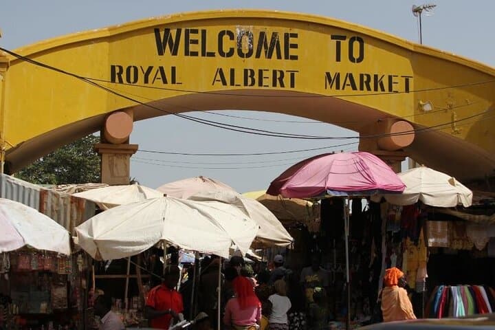 Banjul Orientation Tour: Arch 22, Albert Market & Beach Lunch photo 2