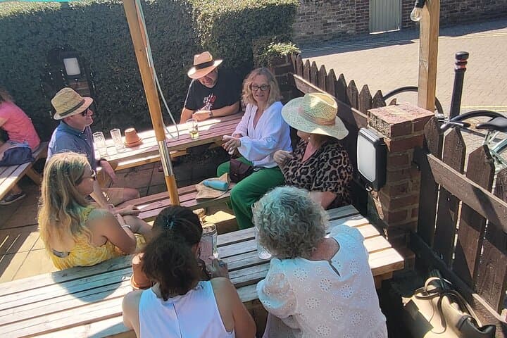 Tales & Ales: Windsor & Eton Historical Pub Walking Tour photo 2