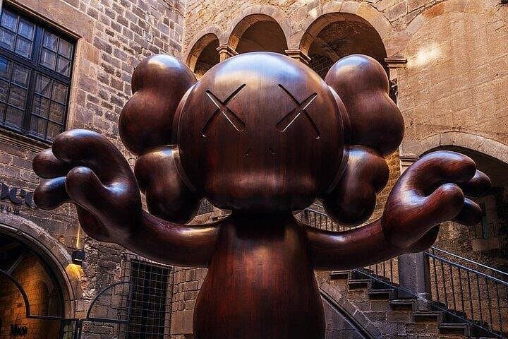 Barcelona City Pass Premium: Sagrada Familia, Park Güell & Top Attractions photo 1
