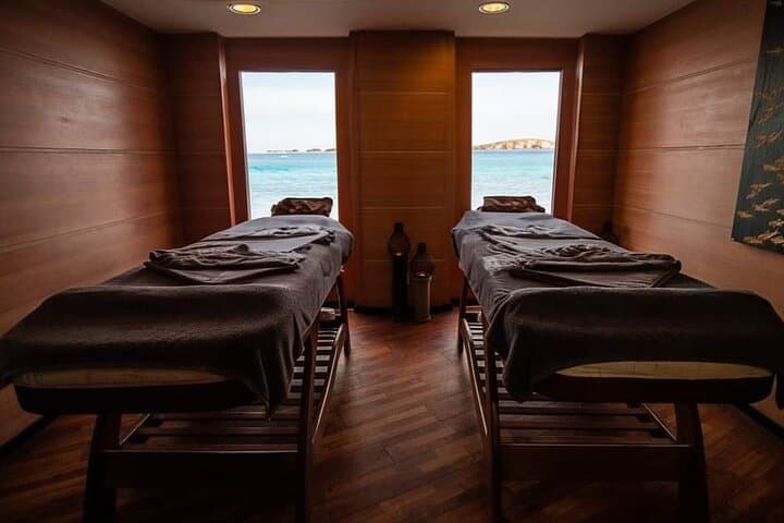 Luxury Nile Cruise: Discover Egypt's Ancient Temples and Nile Scenery photo 6