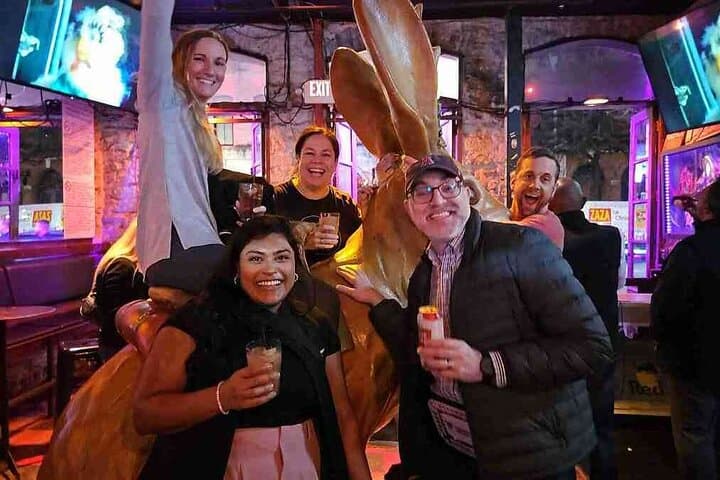 Barcelona Old-Town App-Led Bar Crawl & Scavenger Hunt photo 6