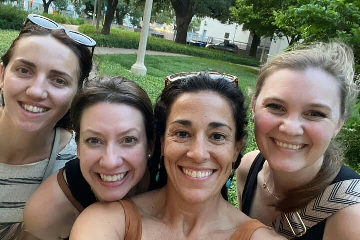 Solve a Murder in Austin: GPS Outdoor Detective Escape Game photo 4