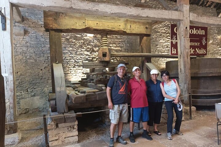 Private Beaune Tour: Hospices, Grands Crus & Exclusive Wine Tastings photo 5