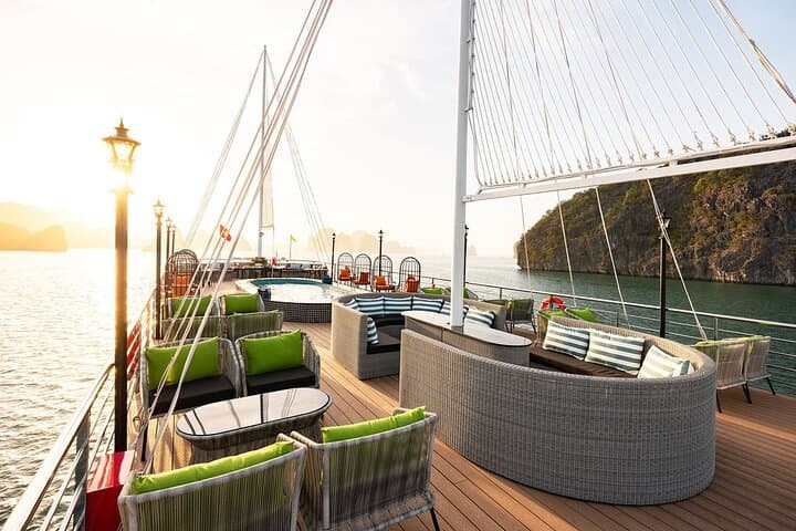 La Casta Halong Bay Day Cruise: Sung Sot Cave, Kayaking & Onboard Jacuzzi photo 6