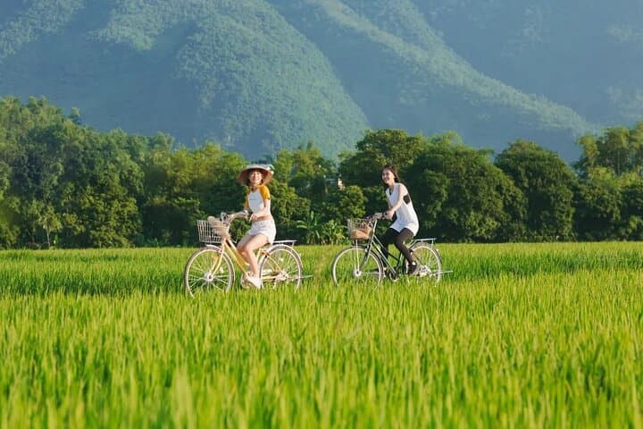 Mai Chau Escape: One-Day Cycling Adventure & Traditional Handicraft Workshop from Hanoi photo 2