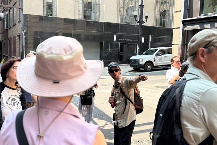 Rise & Roam Nashville: Morning Coffee and Downtown History Walking Tour photo 3