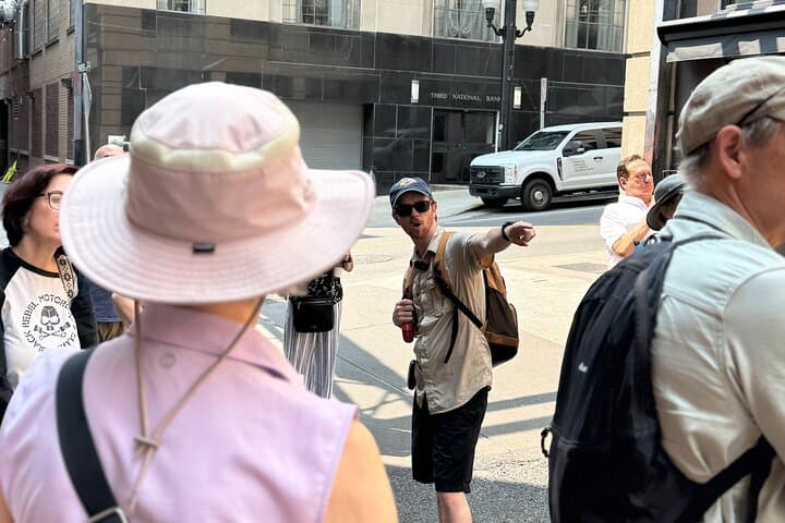 Nashville Walking Tour: History, Live Music & Insider Hacks photo 5