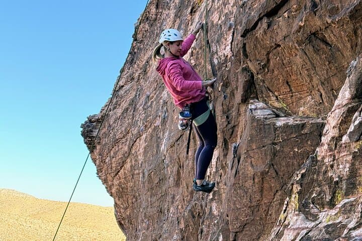Half-Day Rock Climbing in Red Rock Canyon: Beginner Calico Basin Climbs Near Las Vegas photo 2