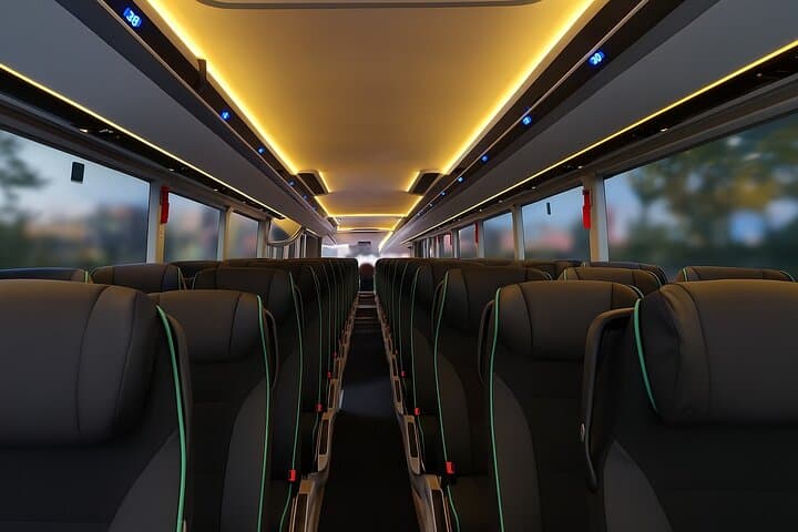 Colombo to Ella Luxury Shuttle: Scenic 6-Hour Transfer Through Sri Lanka's Hill Country photo 3