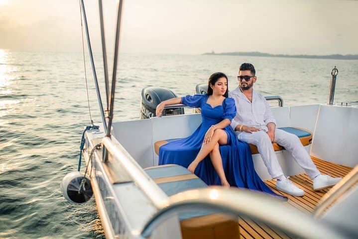 Mirissa Sunset Speedboat Cruise — Luxury Evening Tour & Whale-Watching Excursion