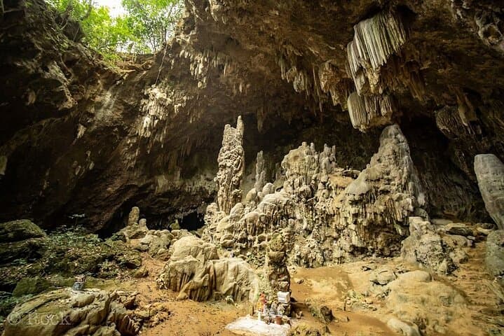 Mai Chau Bike Day Tour: Village Cycling, Thai Culture & Chieu Cave Thousand Steps photo 6
