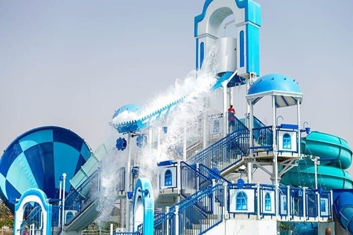 Full-Day Fun at Jeddah’s Biggest Water Park: Rides, Pools & Family Zones photo 2