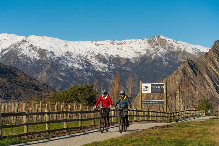 Bike the Wineries: Gibbston Valley Self-Guided Ride from Queenstown