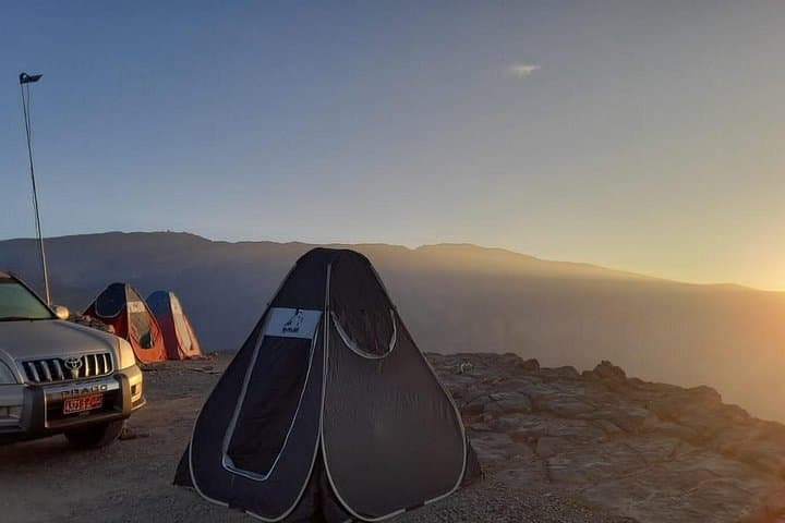 2-Day Jebel Shams Overnight: Hike the Arabian Grand Canyon & Balcony Walk photo 3