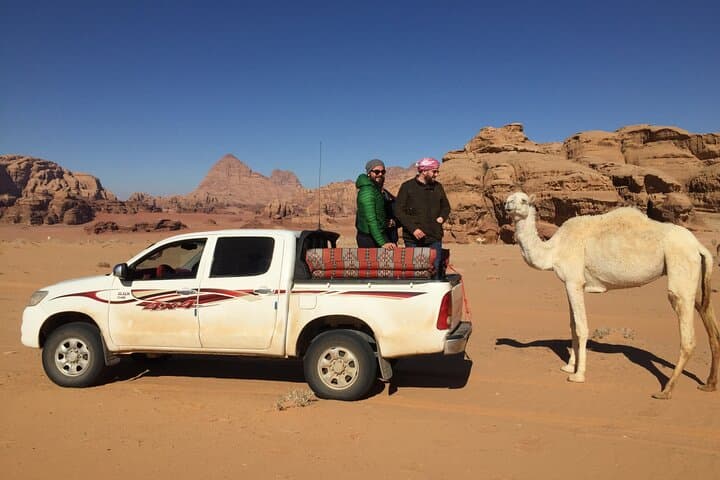 Wadi Rum Full-Day Jeep Tour with Bedouin Lunch & Sandboarding photo 5