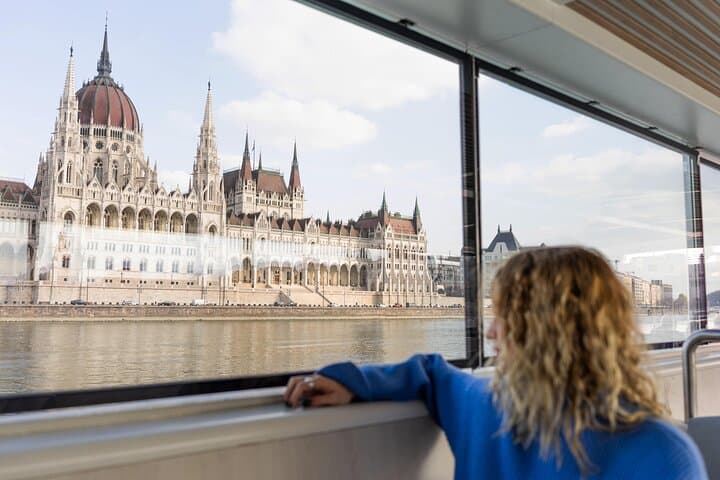 Budapest Danube Day Cruise with Welcome Drink and Margaret Island Stop photo 3