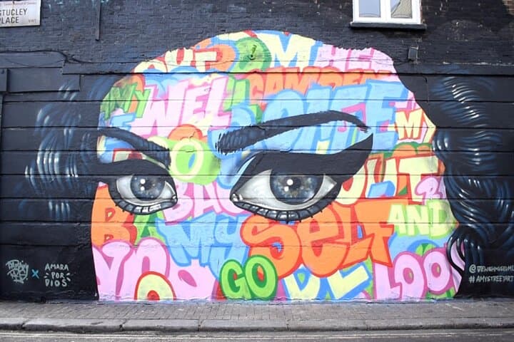 Amy Winehouse Camden Pub Tour: Camden Pubs, Murals & Statue Walk photo 4