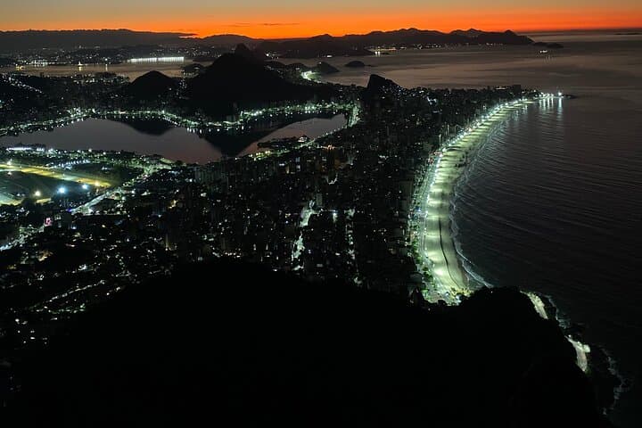 Trail Two Brothers: Dois Irmãos Hike for Rio's Best Viewpoints photo 4