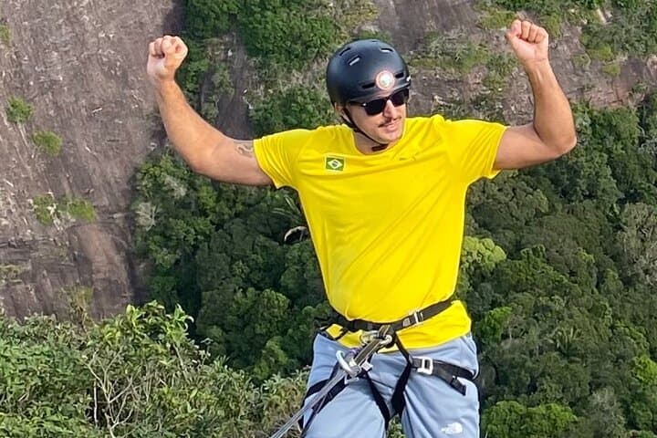 Trail Two Brothers: Dois Irmãos Hike for Rio's Best Viewpoints photo 5