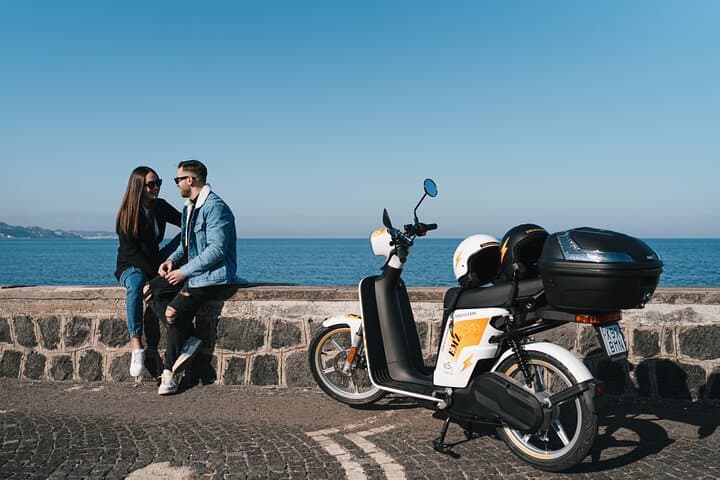 Explore Procida by Electric Scooter: Full-Day Sustainable Island Rental photo 4