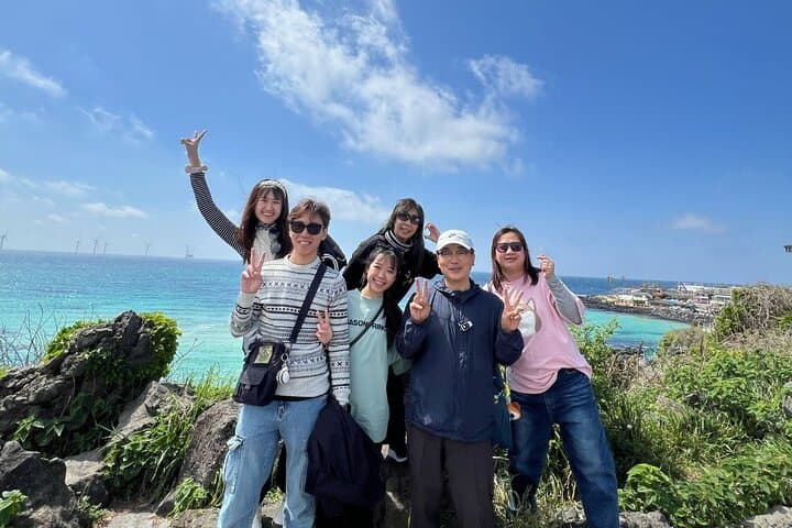 Explore Jeju Island’s Natural and Cultural Highlights with a Private Car Charter