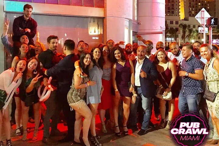 Miami Beach Pub Crawl & South Beach Clubbing Experience photo 2