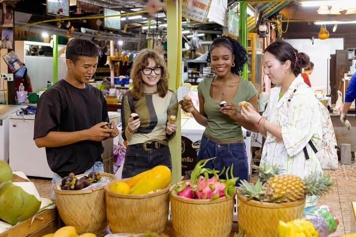 Bangkok Bike Street Food Tour: Canal Neighborhoods, Temples & Home-Cooked Thai Meal photo 4