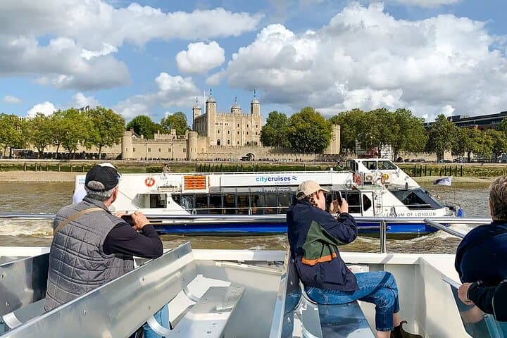 Thames Sightseeing Cruise: Westminster to Tower Bridge (30–60 Minutes) photo 5