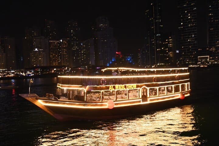 Dubai Marina Dhow Cruise Dinner: Evening Cruise with Buffet & VIP Transfer
