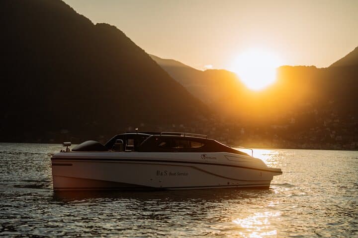 Private Boat Tour on Lake Como: Villas, Views & Luxury Cruise