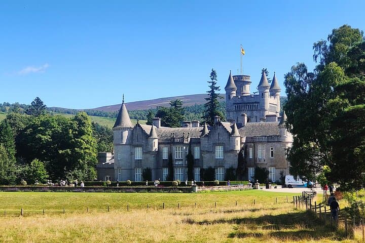 Balmoral Castle & Royal Deeside Private Tour from Aberdeen