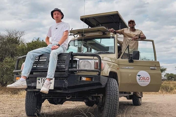 4-Day Serengeti Balloon Safari and Ngorongoro Camping Adventure photo 1